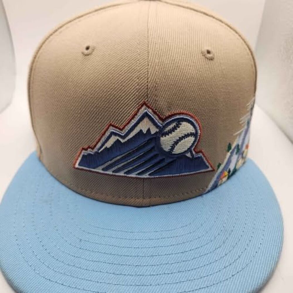 New Era Colorado Rockies Snowcapped 2023 59FIFTY Fitted Hat Size 8